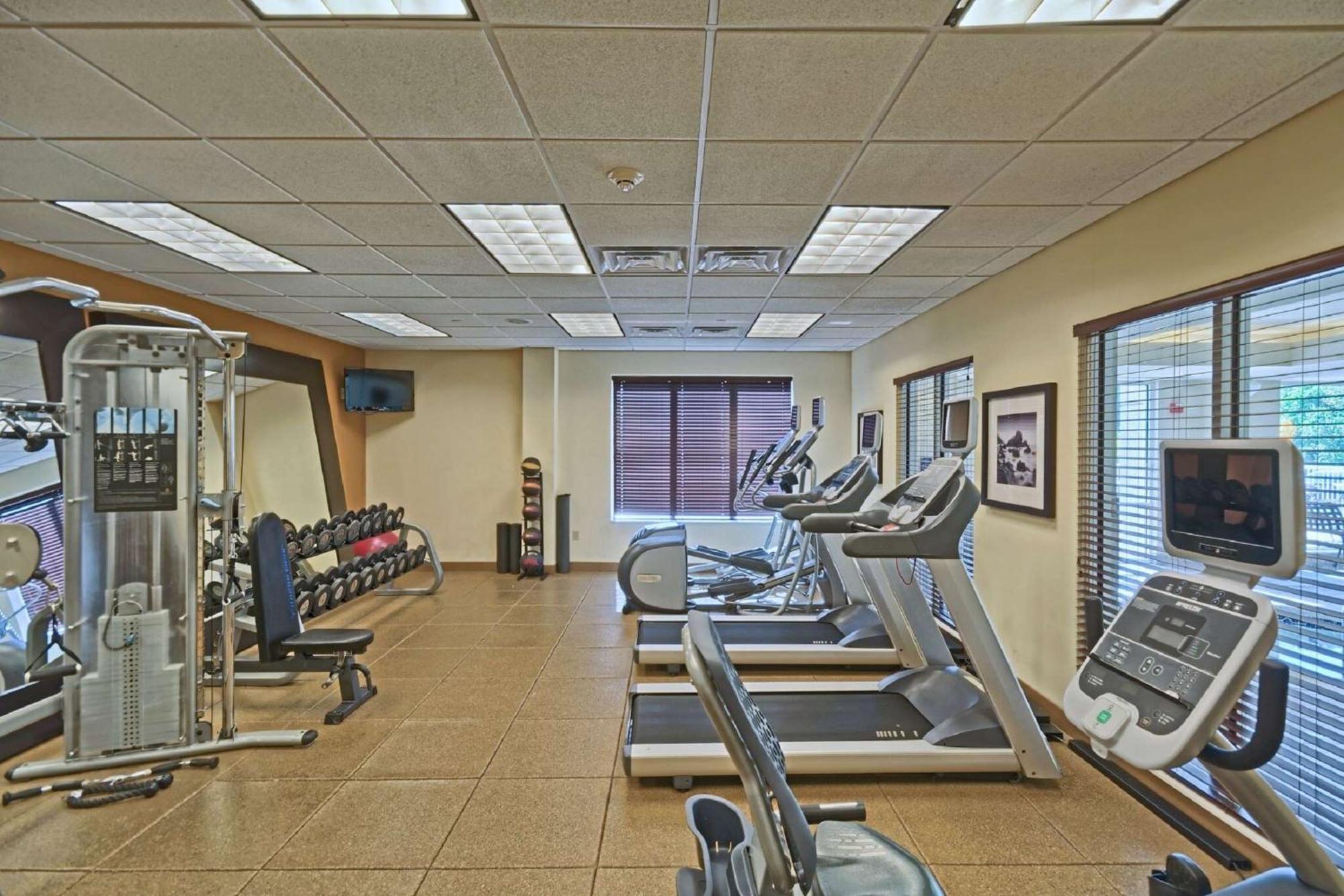 Hilton Garden Inn By Hilton Mount Laurel Exteriör bild