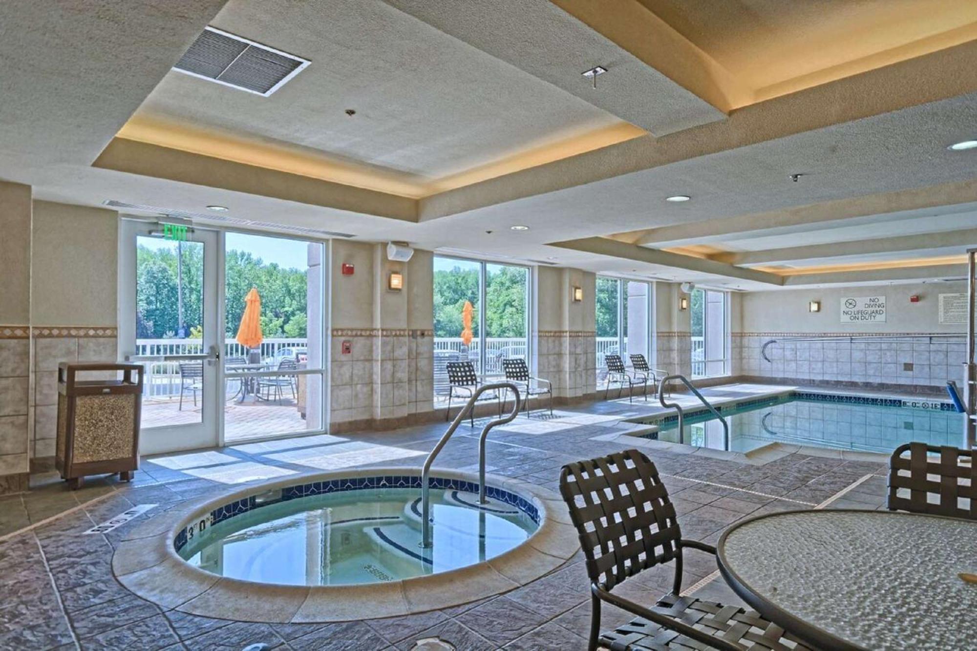 Hilton Garden Inn By Hilton Mount Laurel Exteriör bild